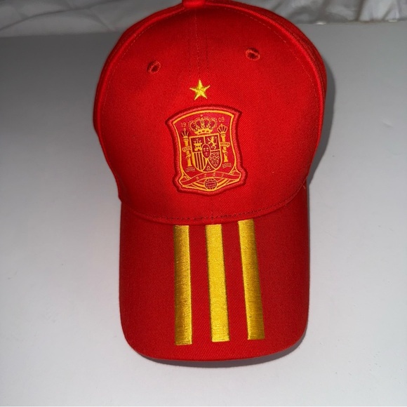 Adidas Spain Fan Basecap Red - Picture 1 of 8
